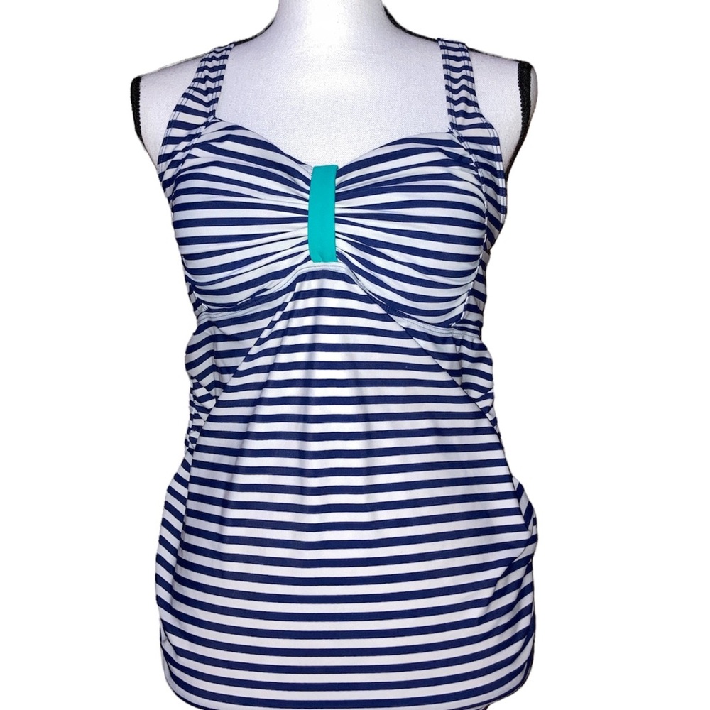 Beach Bump Maternity Swim Top